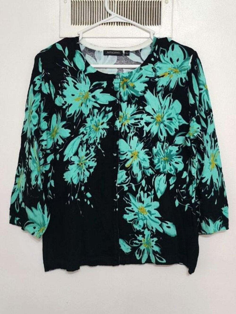 Floral Knit 3/4 Sleeve Top – Size L